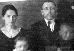 Moise Vinetski and family