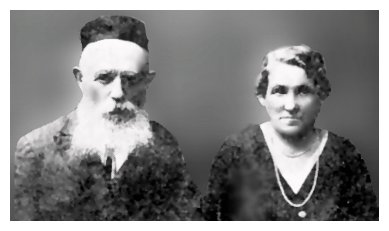 Moshe Lazar and wife Sharf