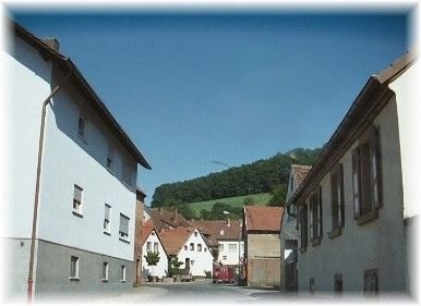 rheinpfalz02.jpg (26 KB)