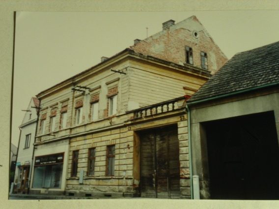 This house was owned by Isak Steiner in 1847