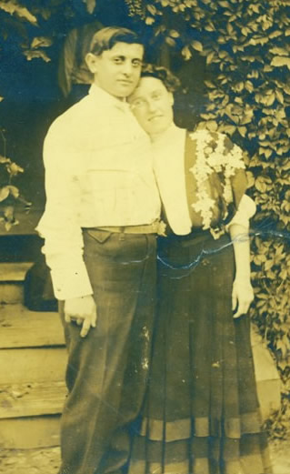 Sam and Jennie Soforenko, ca. 1907