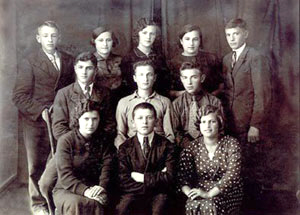 Emilchino school class 1922