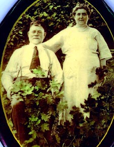 Boruch and Asne Lipitz, in NYC abt  1910