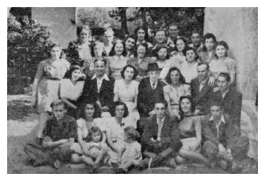 b2_096b1.jpg [20 KB] - Der Zion Verein in Dorna Watra (1941)
