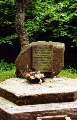 Memorial in forest to 700 Massacred in mass grave on July, 1941