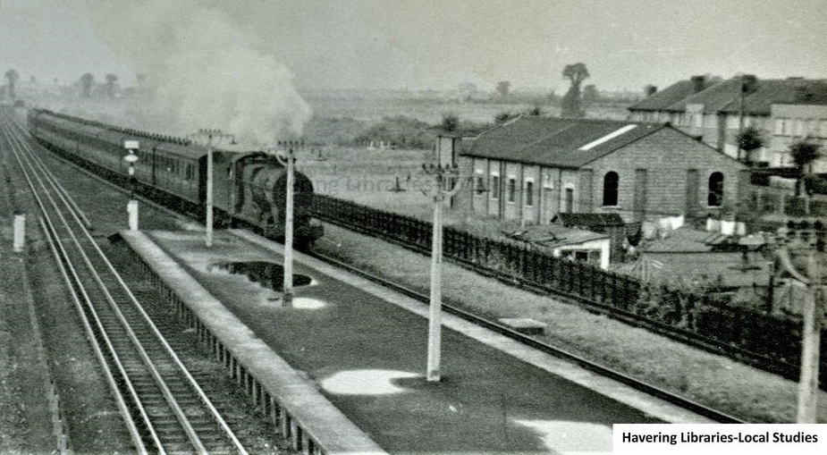 Elm Park Synagogue and Steam Engine