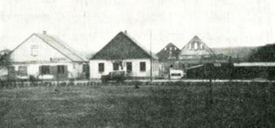 kry327e.jpg - 1967 - the former market place,
 in the background - the ruins of the large synagogue