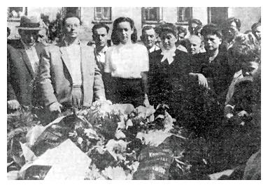 Zag480.jpg [27 KB] - Memorial stone in Srodula, 1946