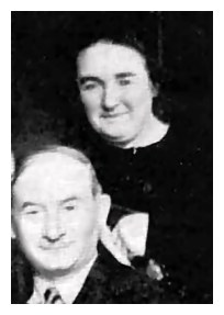 zgi701a.jpg Tzvi Aryeh and Hadasa Landau [11 KB]