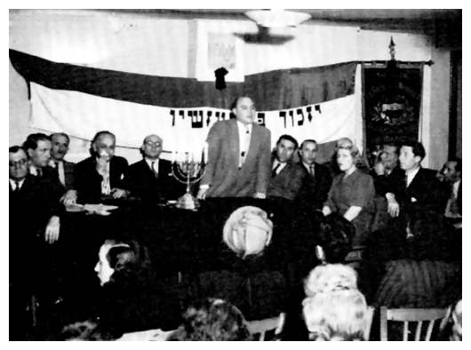 brz139.jpg -   Joseph Szajbowicz addressing a 'Yisker' [memorial] meeting in Paris, France