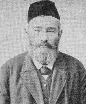 kal153.jpg Reb Moshe Reznik (the 'starasta' of Kalarash) [37 KB]