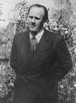 Oskar Schindler in Krakow, 1940