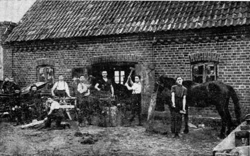 Work Area of the Brothers Nissel and Aryeh Lepchansky