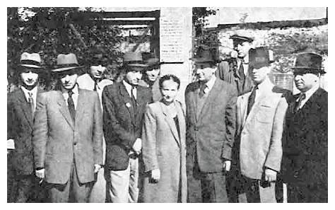 zgi777.jpg The Committee of Zgierz Natives in Poland after the liberation [30 KB]
