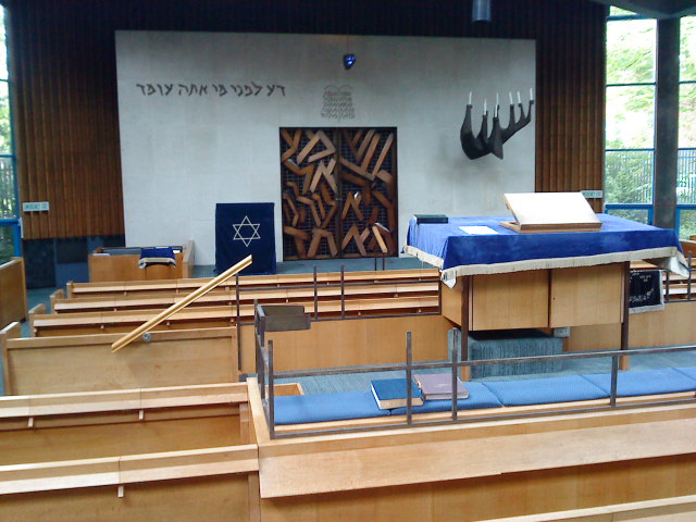 Belfast Synagogue interior