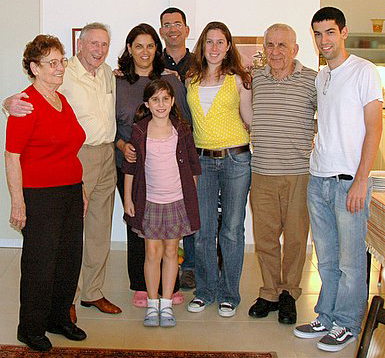Moniek meets Moshe family in Israel