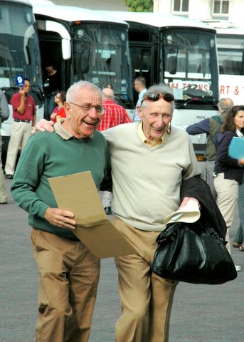 Moshe and Moniek meet in Israel 2007