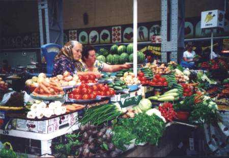 Kiev market 2002