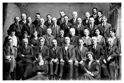 b1_156c1.jpg [47 KB] - Joint Komitee in Czernowitz 1922