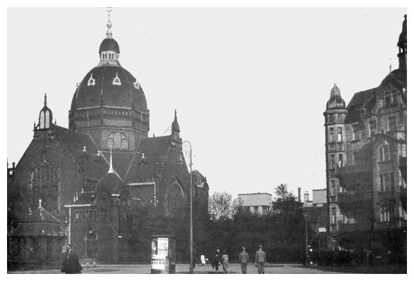 kat018.jpg The Great Synagogue that was erected in 1900 and was burnt down by the Nazis in 1939 [30 KB]