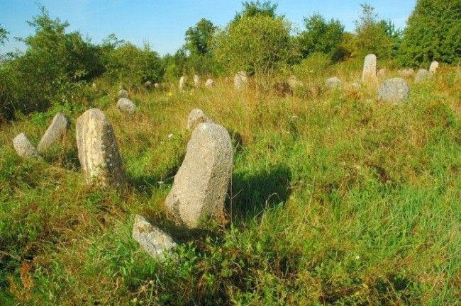 kry902b.jpg  Krynki is home to a large Jewish cemetery, with over 3,000 matzevot (tombstones) 95kb