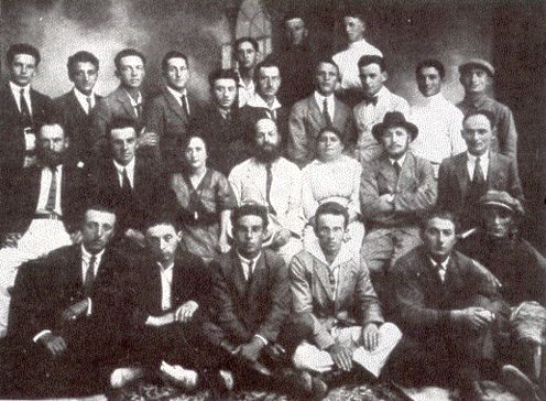 A group of the first Piotrkower Halutzim in Eretz Israel