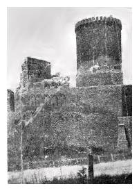 Sos273.jpg [12 KB] - The ruins of the Bendiner castle