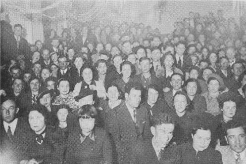 The last photo of Telekhany Jews