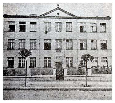 [38 KB] The facade of the "Gymnazia" named after Fürstenberg