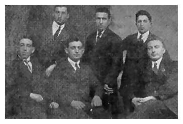 [14 KB] A group of pioneer-immigrants (olim) in the year 1920