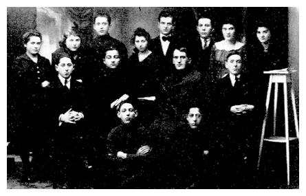 brz094b.jpg - A group of Zionists in Brzezin