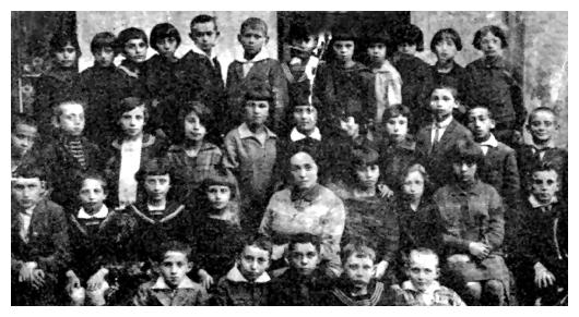 brz111.jpg -  A class of children in a state school in Brzezin