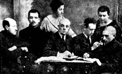 kry109.jpg - The Bund committee, 1928