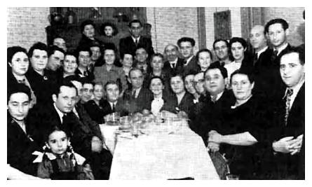 zgi774.jpg  Chanuka party for the Organization of Zgierz natives [25 KB]